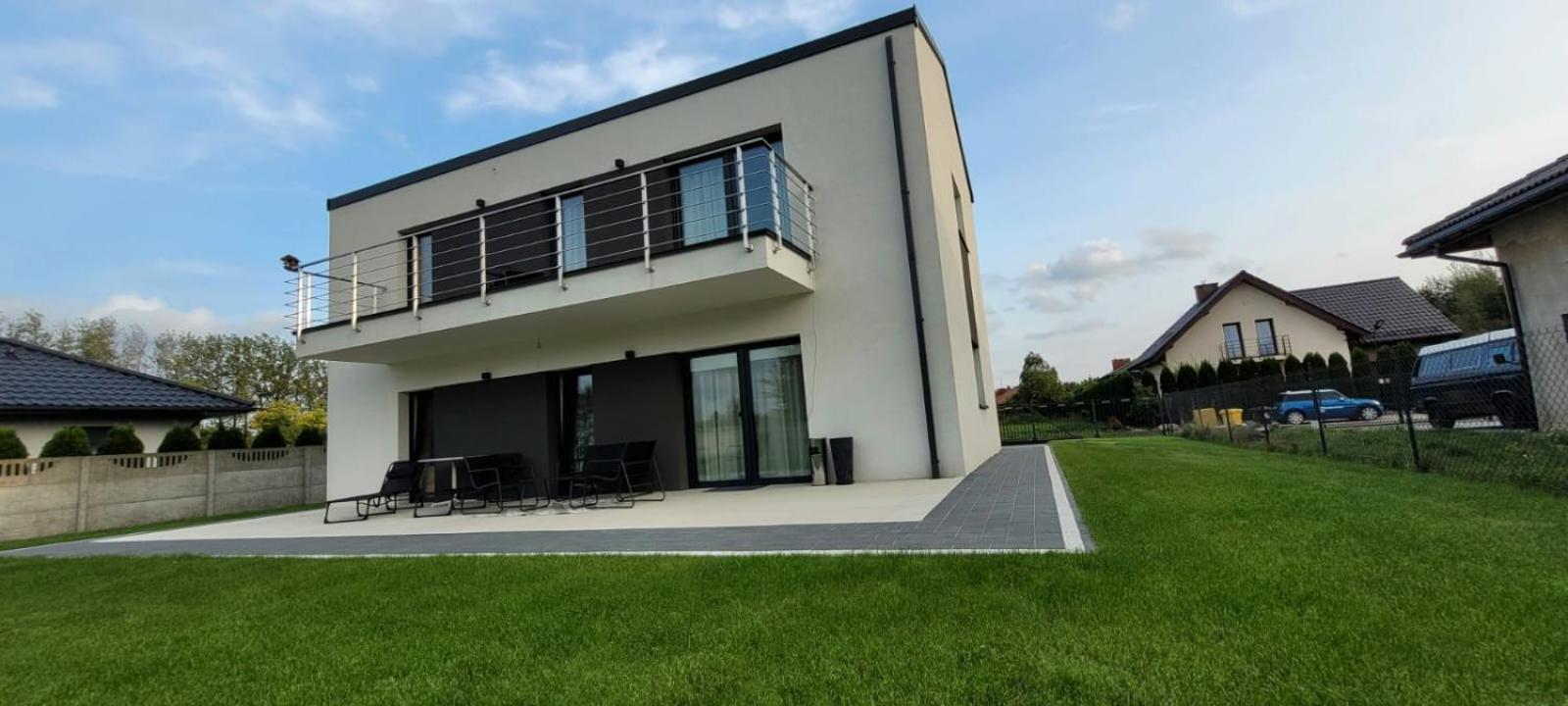 Bast 17 Dom Duzy Parking , Mandoria , Ptak , 2 Sypialnie Lub 1 Sypialnia, Taras , Autostrada A1, Kalinowskiego 17E Wifi Lodz  Exterior photo